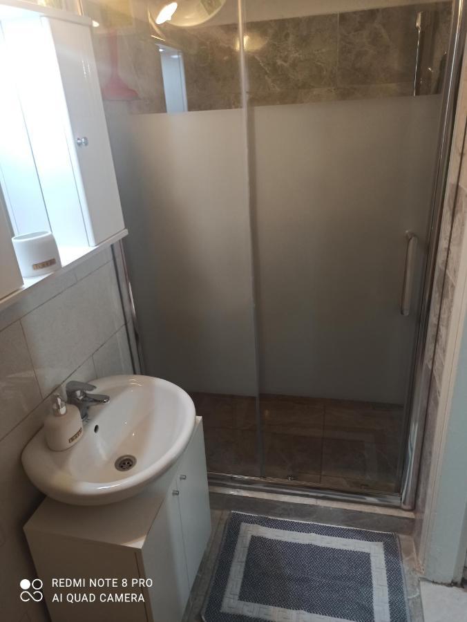 Olas 1-Bedroom Apartment Near The Center Of Афіни Екстер'єр фото
